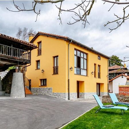 Casa Hortensia ซาลาส ภายนอก รูปภาพ