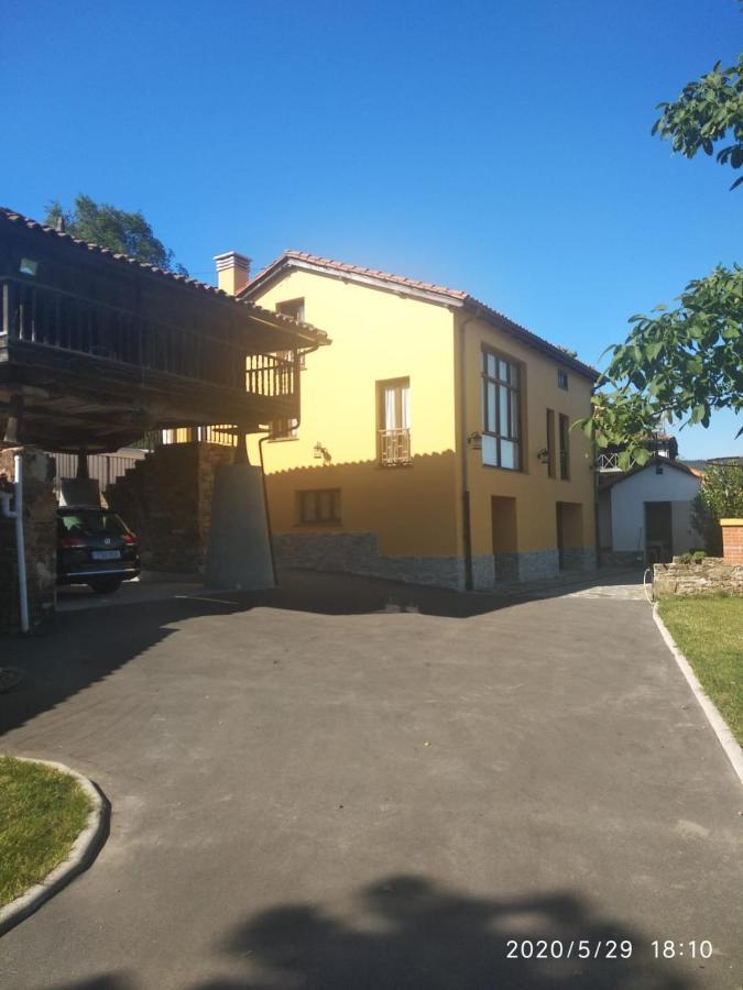 Casa Hortensia ซาลาส ภายนอก รูปภาพ