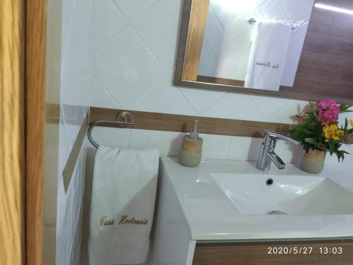 Casa Hortensia ซาลาส ภายนอก รูปภาพ