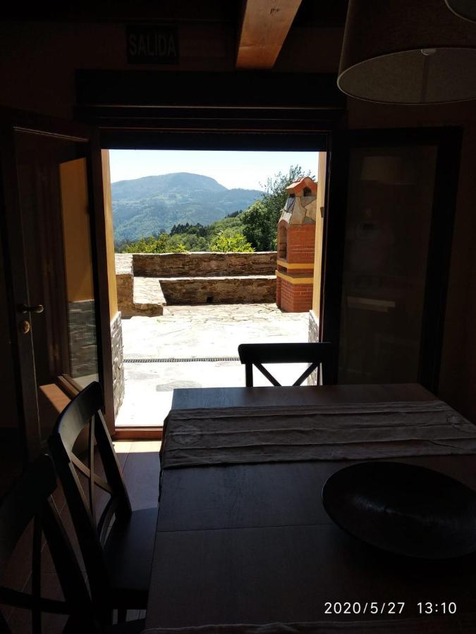 Casa Hortensia ซาลาส ภายนอก รูปภาพ