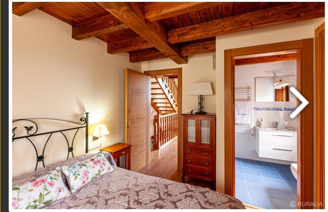 Casa Hortensia ซาลาส ภายนอก รูปภาพ