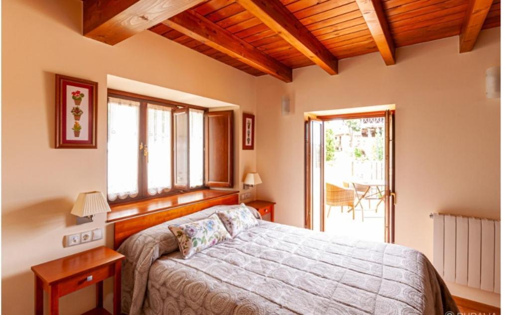 Casa Hortensia ซาลาส ภายนอก รูปภาพ